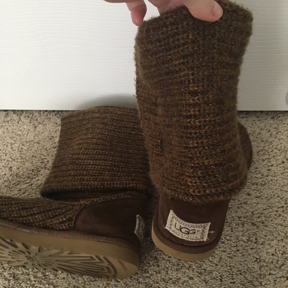 Brown Knit UGGS - Picture 4 of 7